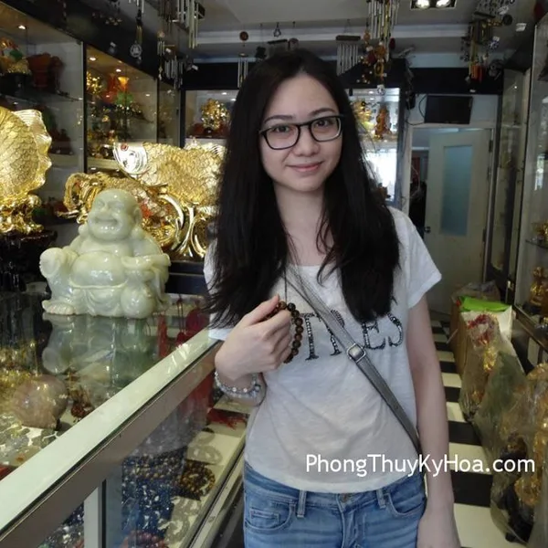 Chị An - khách hàng mua chuỗi tỳ hưu phỉ thúy S5034