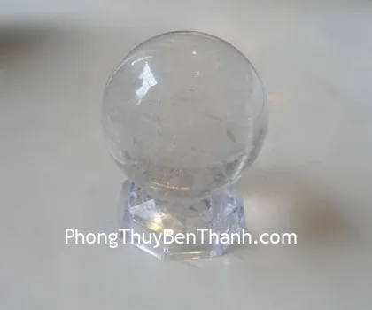 Quả cầu thạch anh vàng non M191-S4-1287