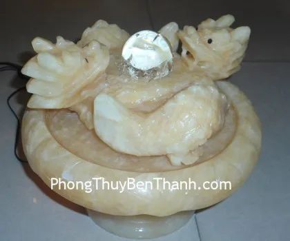 Rồng xanh, đế thủy tinh- Tụi bảo tường long E142