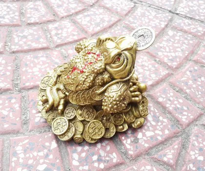 Thiềm thừ thạch anh trắng FHM167