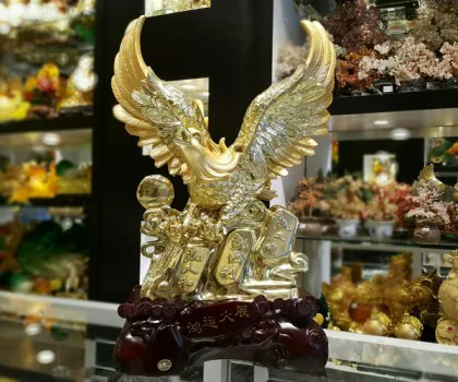 Đại bàng trong trăng đỏ - đại triển hồng đồ H483G